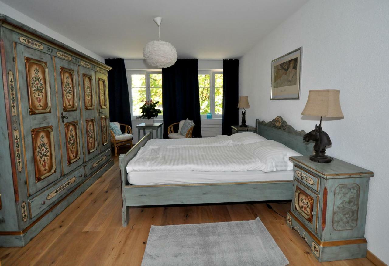 B&B Zum Rossli Zunzgen ภายนอก รูปภาพ
